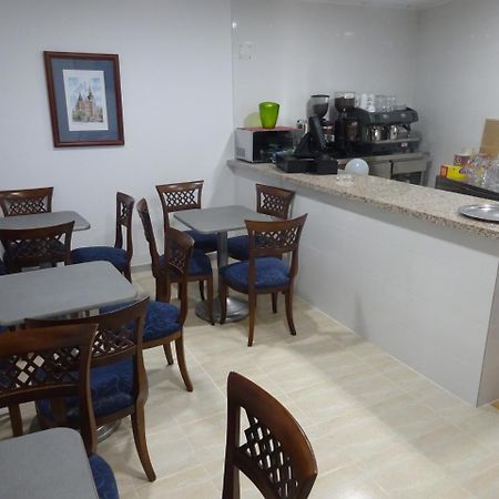 Hostal Lavapies Мадрид Экстерьер фото