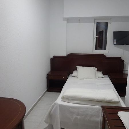 Hostal Lavapies Мадрид Экстерьер фото